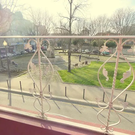 Cor Iesu House, Arts Quarter, Holiday home *