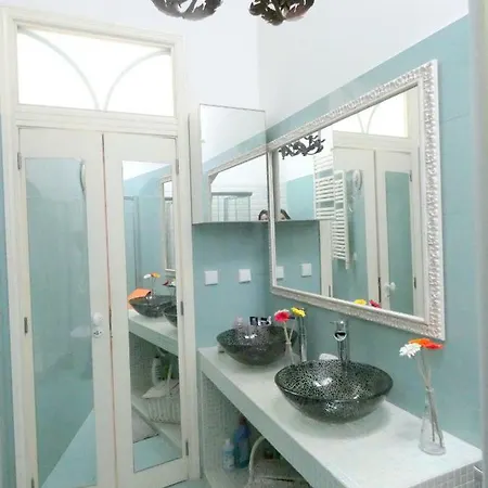 בית נופש Cor Iesu House, Arts Quarter, פורטו